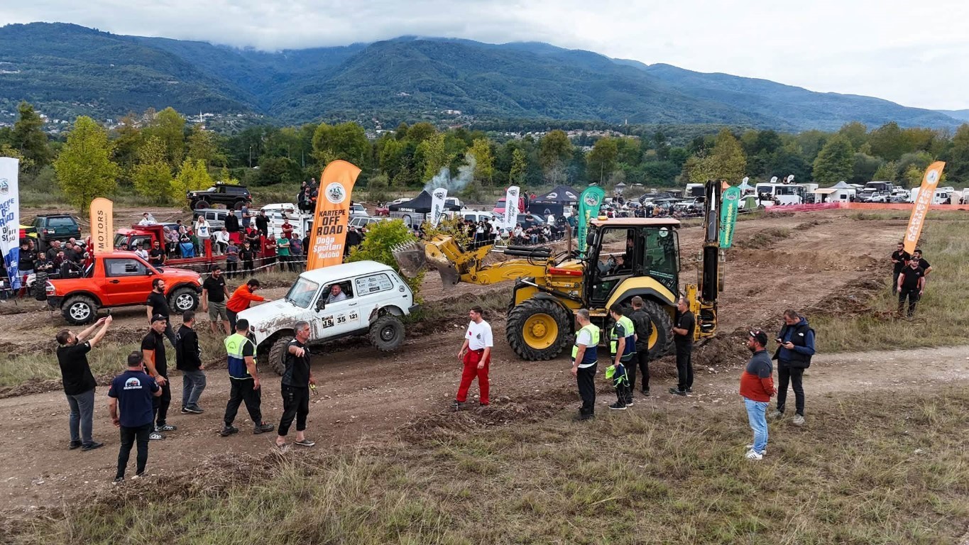 Kartepe’de off-road tutkunları sınırları zorladı