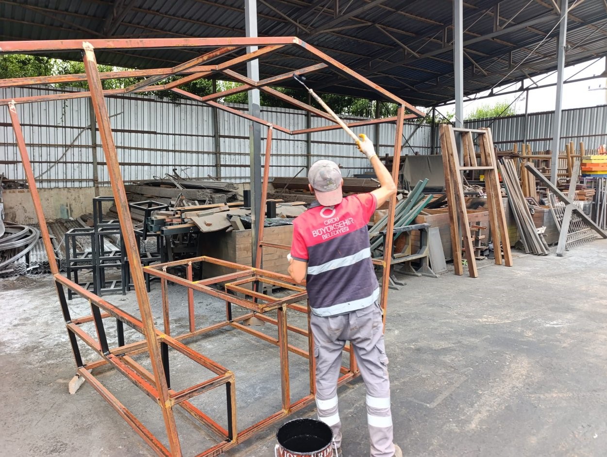 Büyükşehir üretiyor, Ordu’nun parkları güzelleşiyor