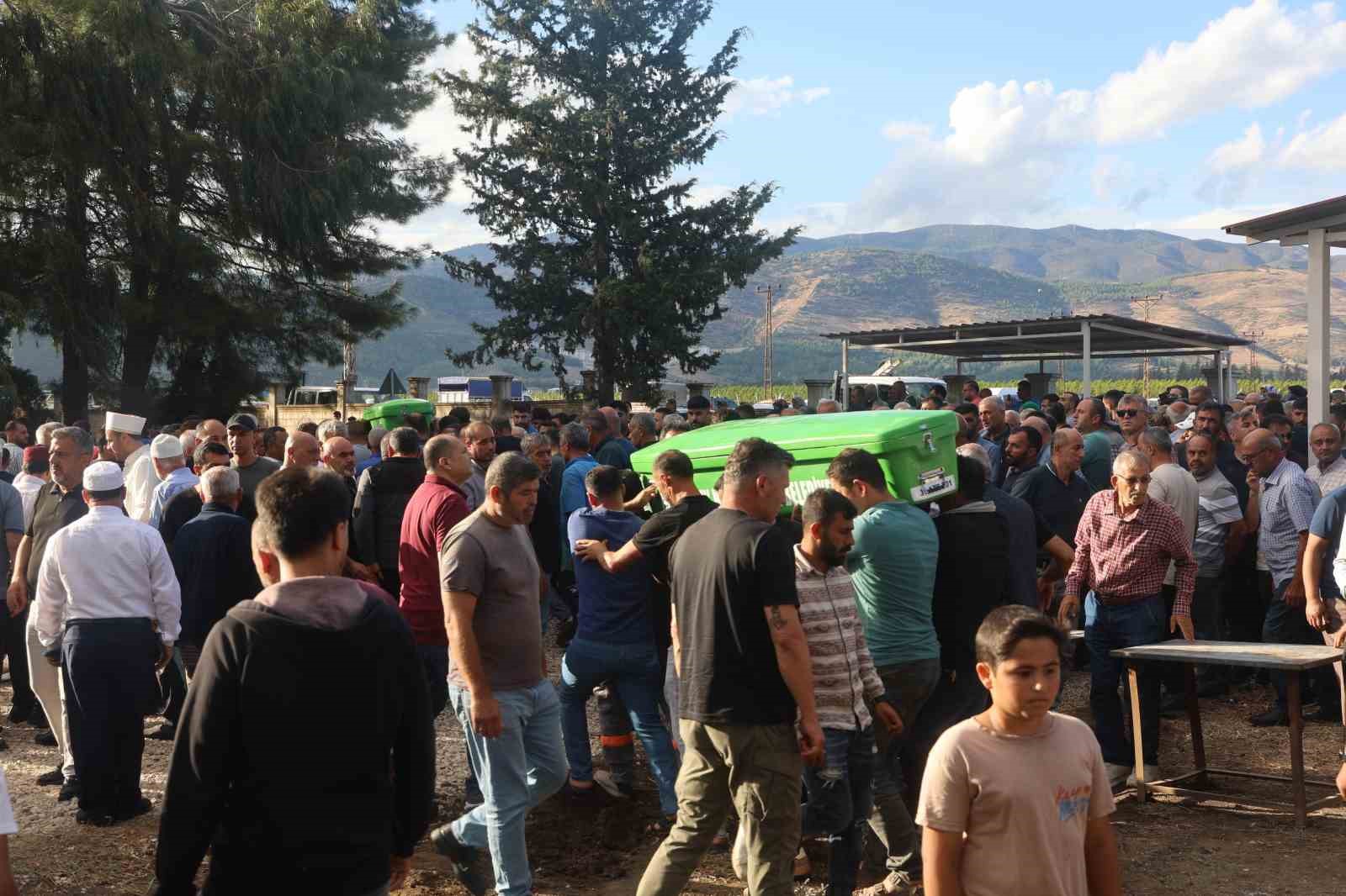 Kazada ölen 7 kişiye duygu dolu veda