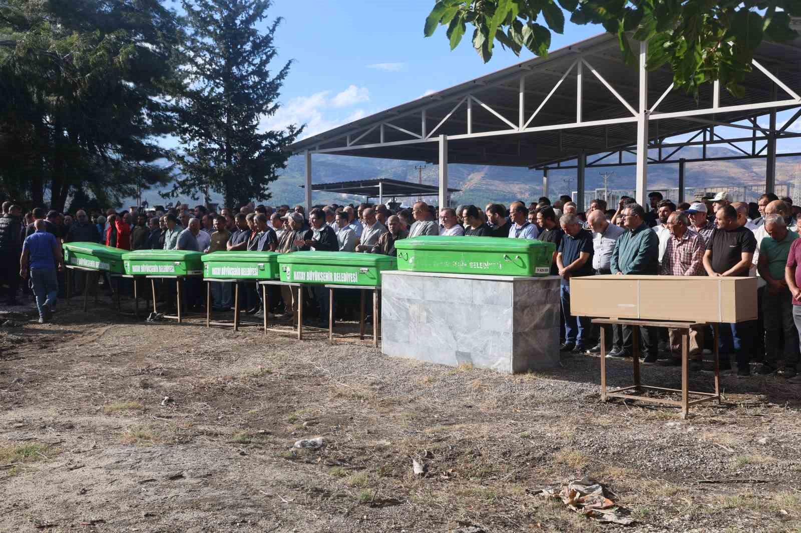 Kazada ölen 7 kişiye duygu dolu veda