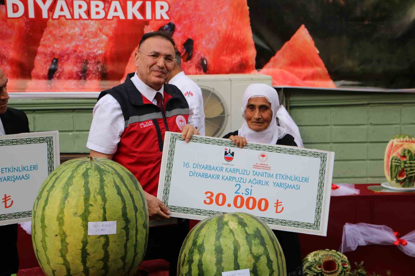 Diyarbakır’da 16. Karpuz Festivali coşkusu