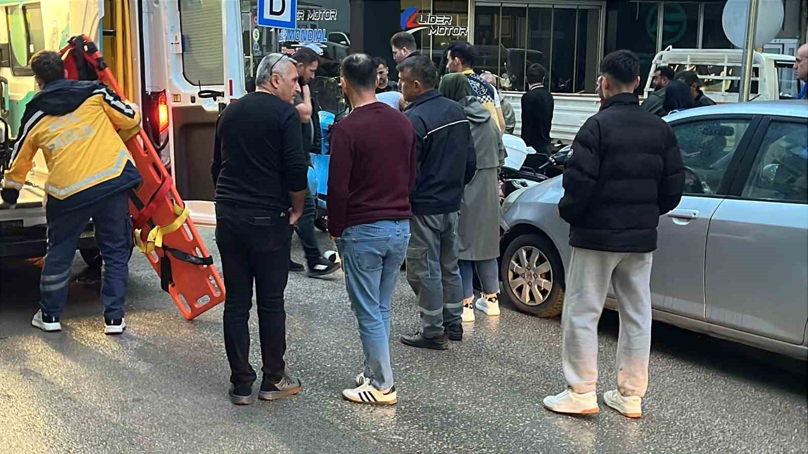 Sinop’ta motosiklet kamyonete çarptı: 1 yaralı