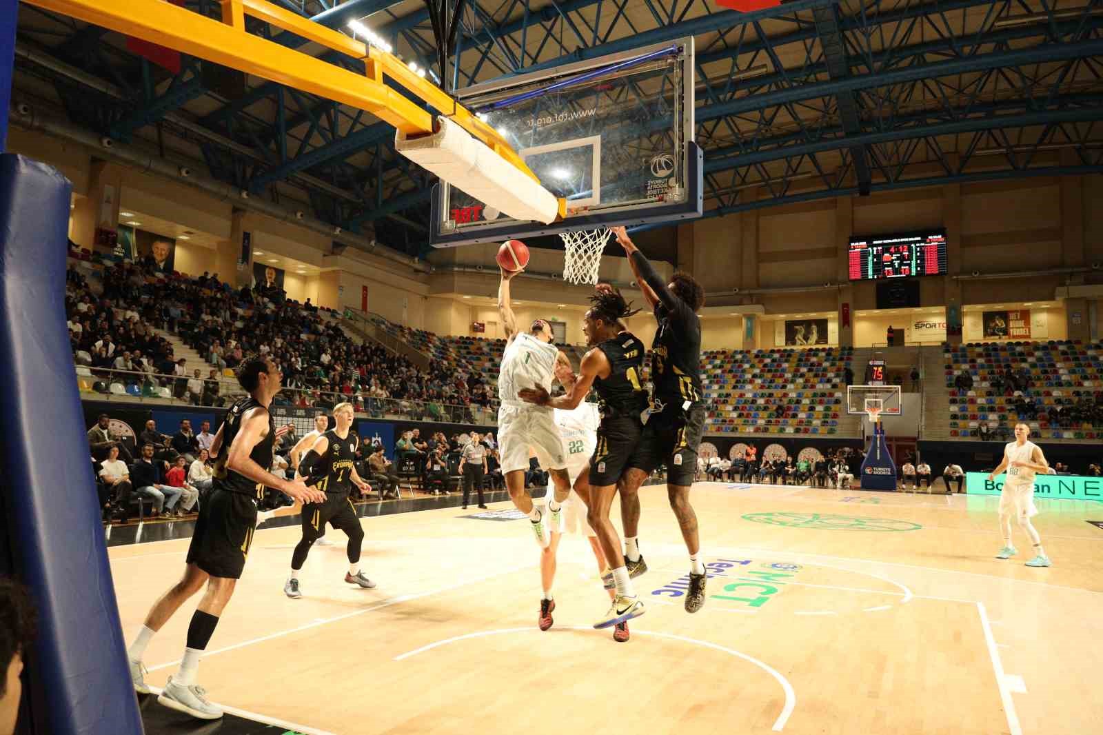 Basketbol Süper Ligi: Körfez Basket: 88 - Esenler Erokspor: 79