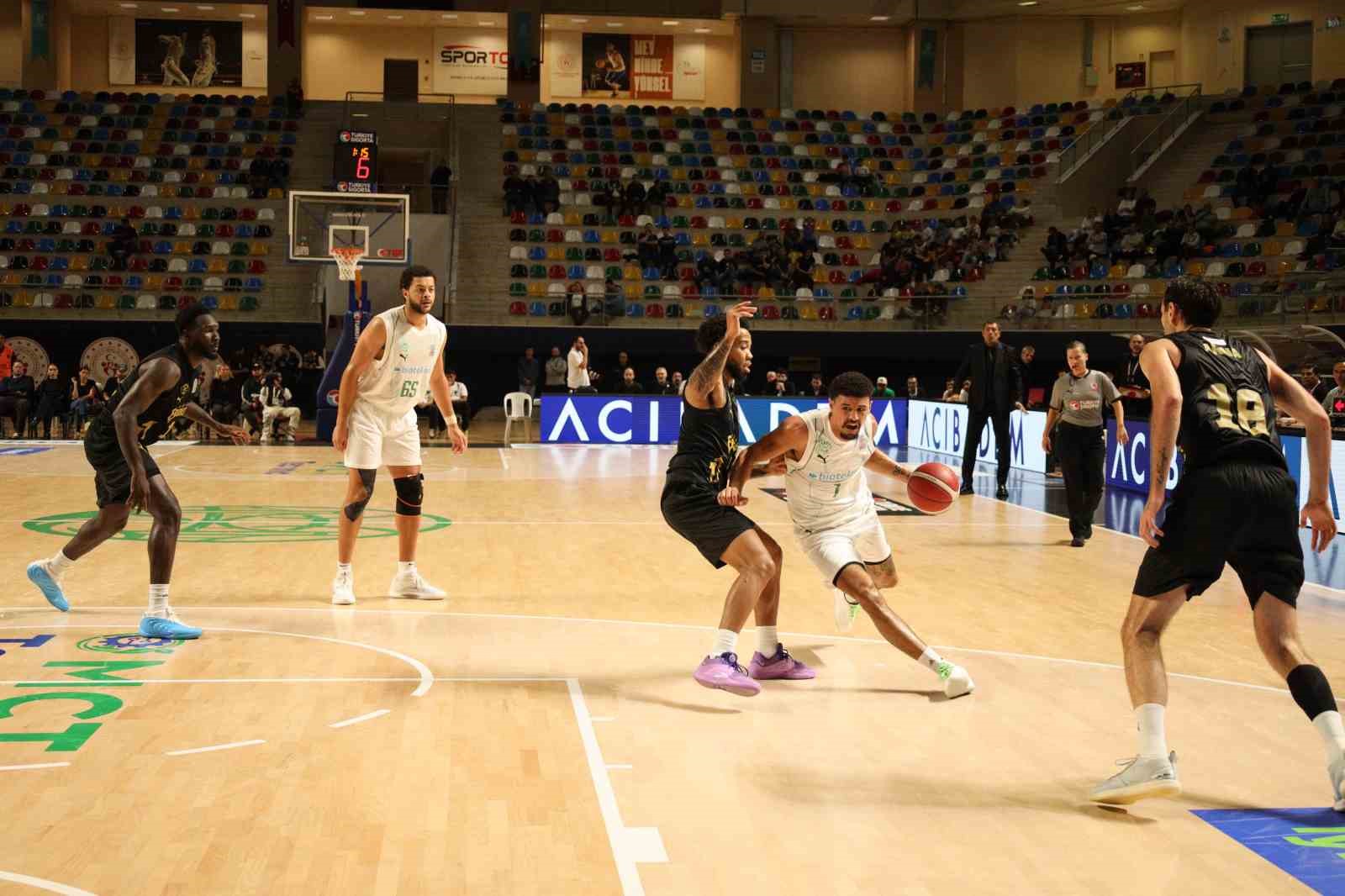 Basketbol Süper Ligi: Körfez Basket: 88 - Esenler Erokspor: 79