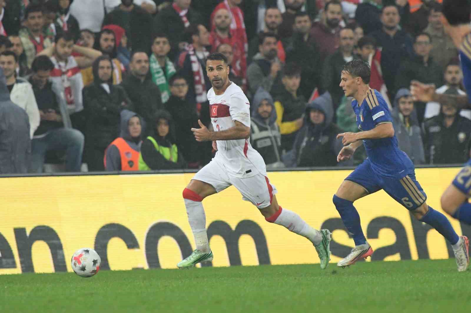 UEFA Uluslar Ligi: Türkiye: 0 - İtalya: 3 (İlk yarı)