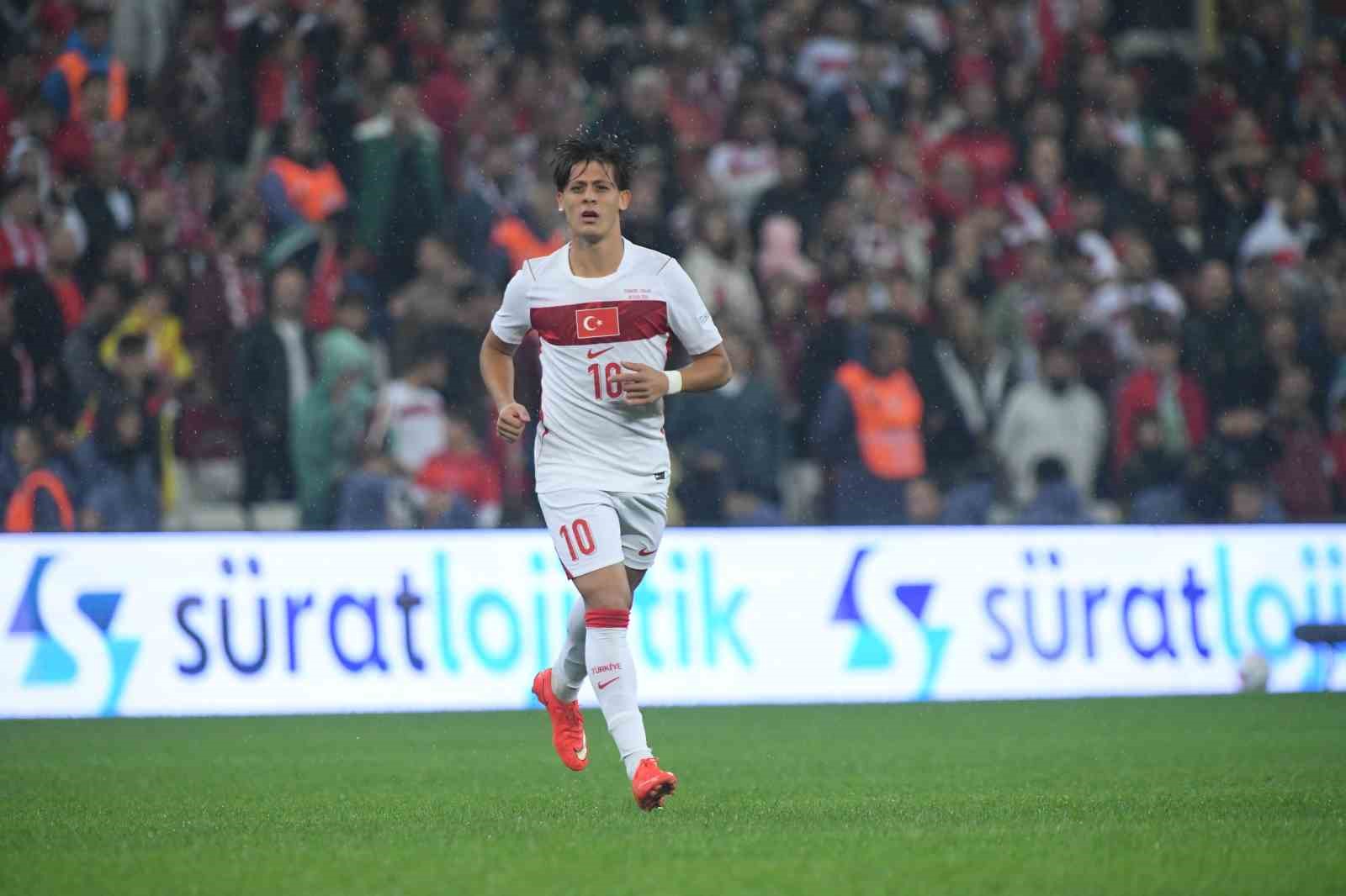 UEFA Uluslar Ligi: Türkiye: 0 - İtalya: 1 (Maç devam ediyor)