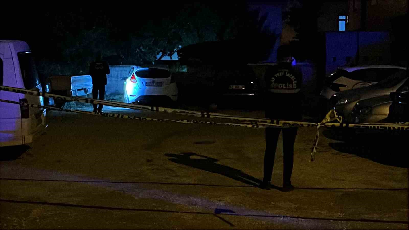 22 yaşındaki genç otomobilin arka koltuğunda ölü bulundu