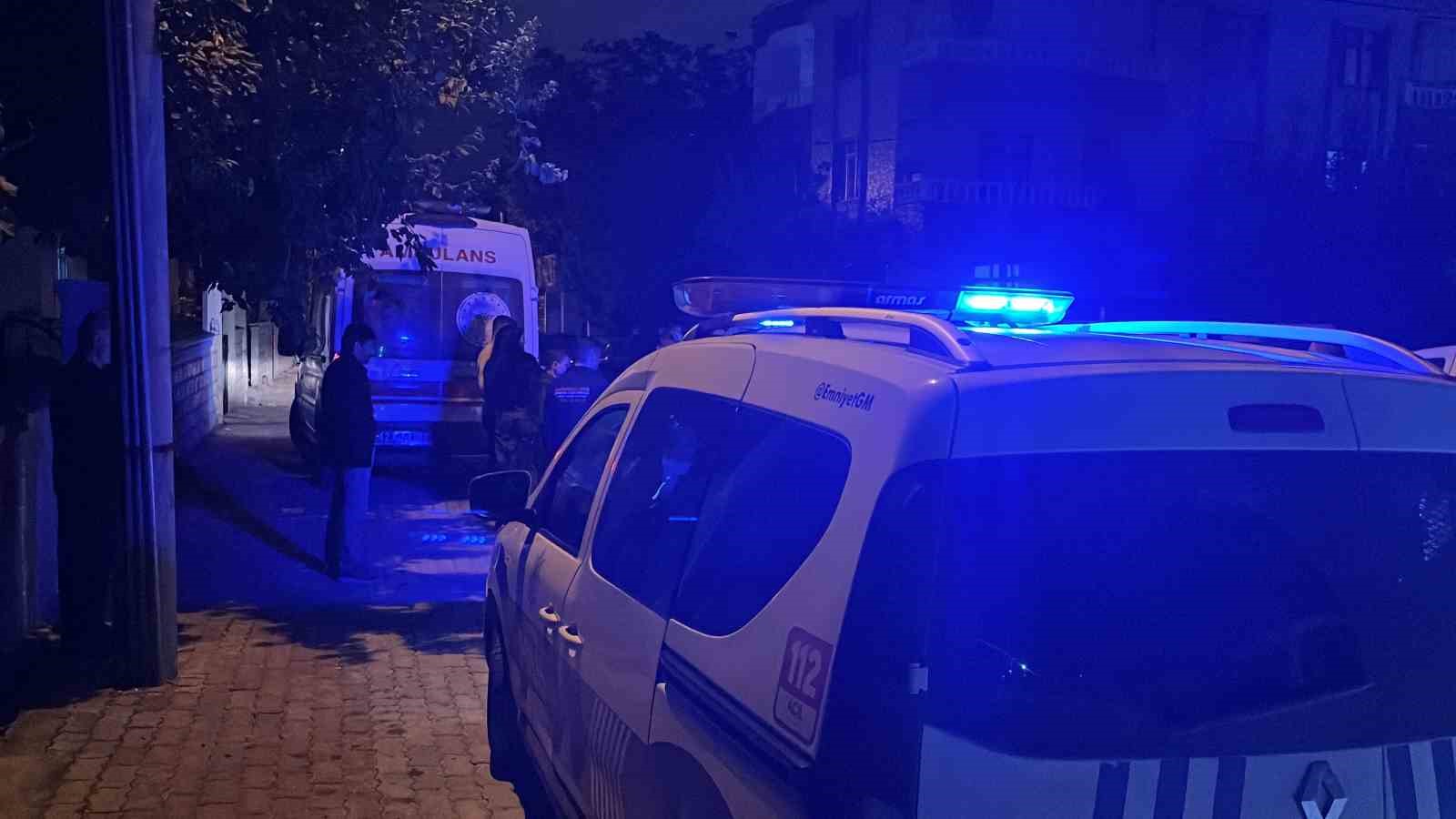 22 yaşındaki genç otomobilin arka koltuğunda ölü bulundu