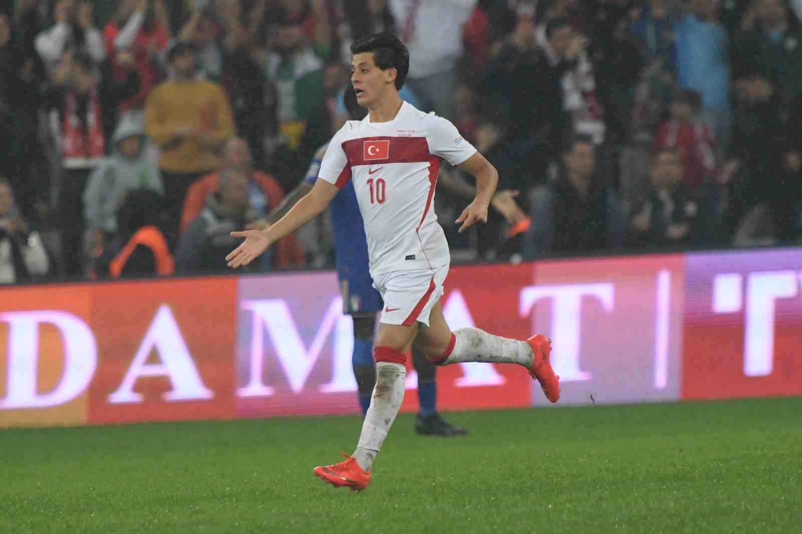 UEFA Uluslar Ligi: Türkiye: 1 - İtalya: 4 (Maç sonucu)