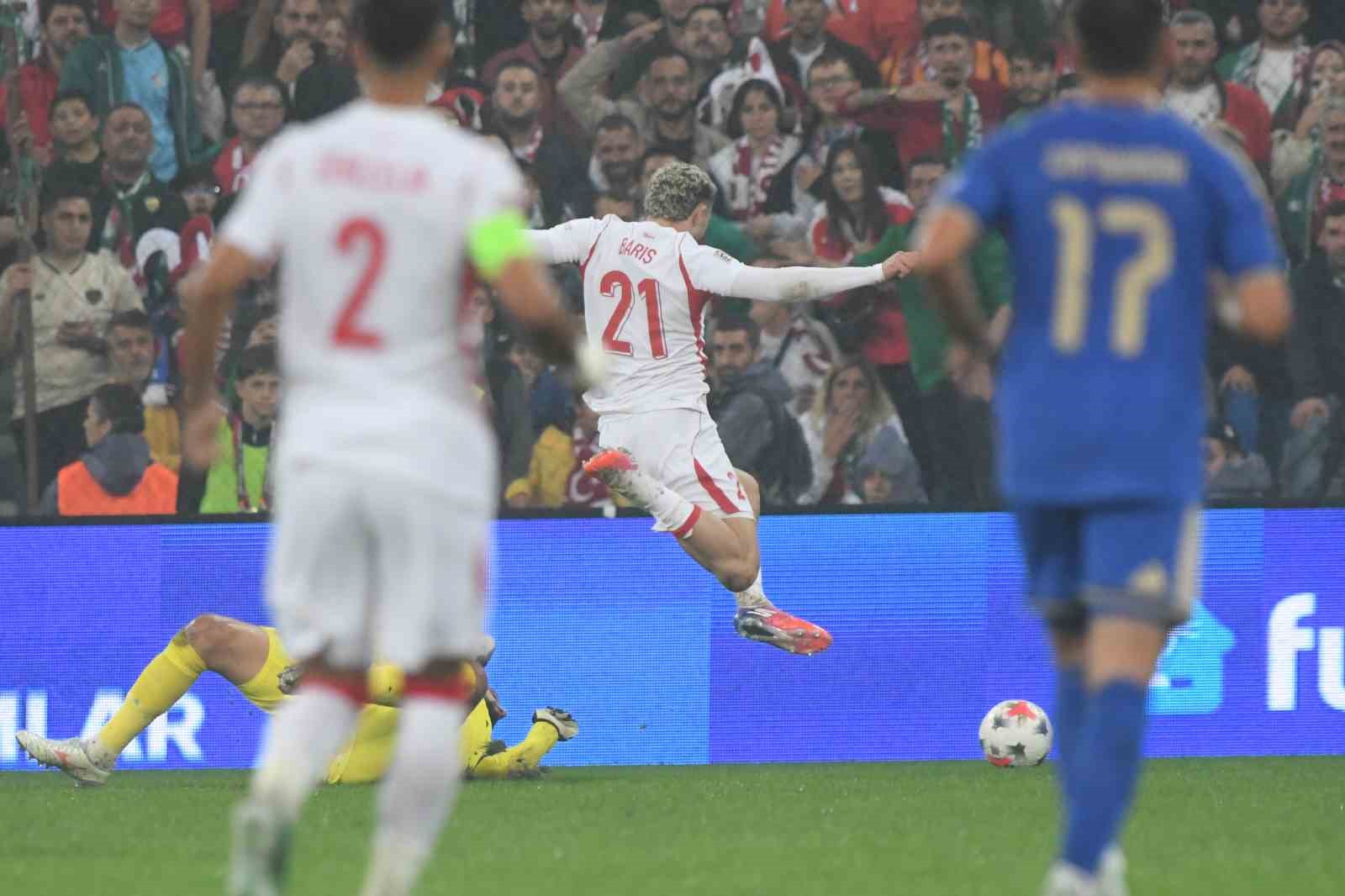 UEFA Uluslar Ligi: Türkiye: 1 - İtalya: 4 (Maç sonucu)