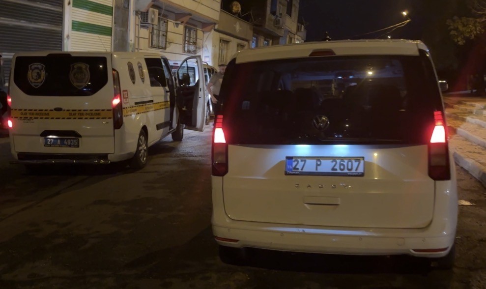 Gaziantep’te bıçaklı kavga: 18 yaşındaki genç hayatını kaybetti
