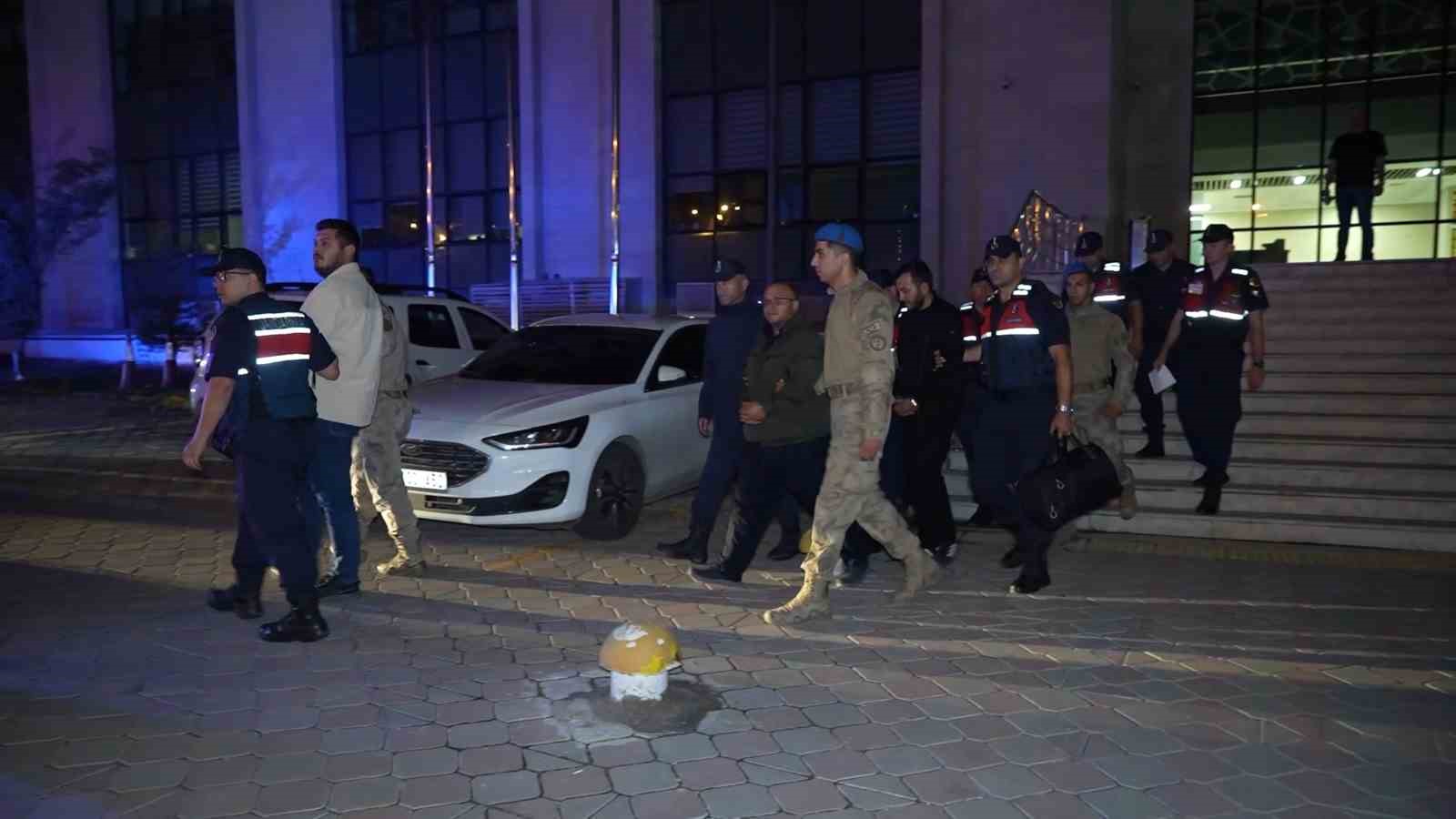 Yolsuzluk soruşturmasında mahkemeden karar çıktı: 2 eski başkan dahil 15 tutuklama