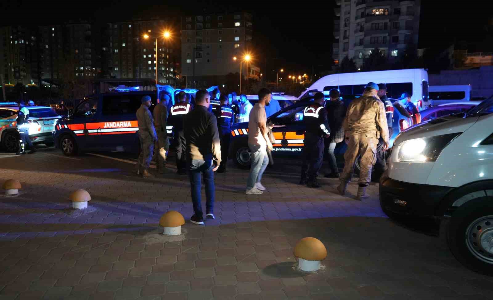 Yolsuzluk soruşturmasında mahkemeden karar çıktı: 2 eski başkan dahil 15 tutuklama