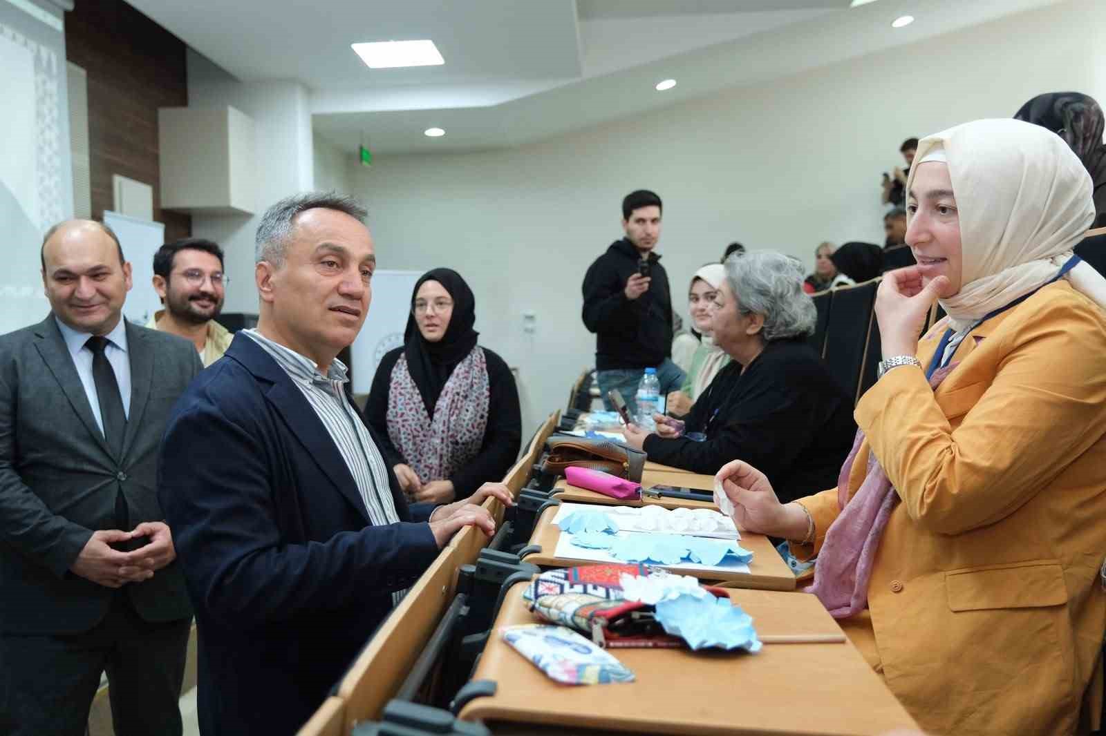 Tokat’ta, İslam sanatında geometrik desenler ele alındı