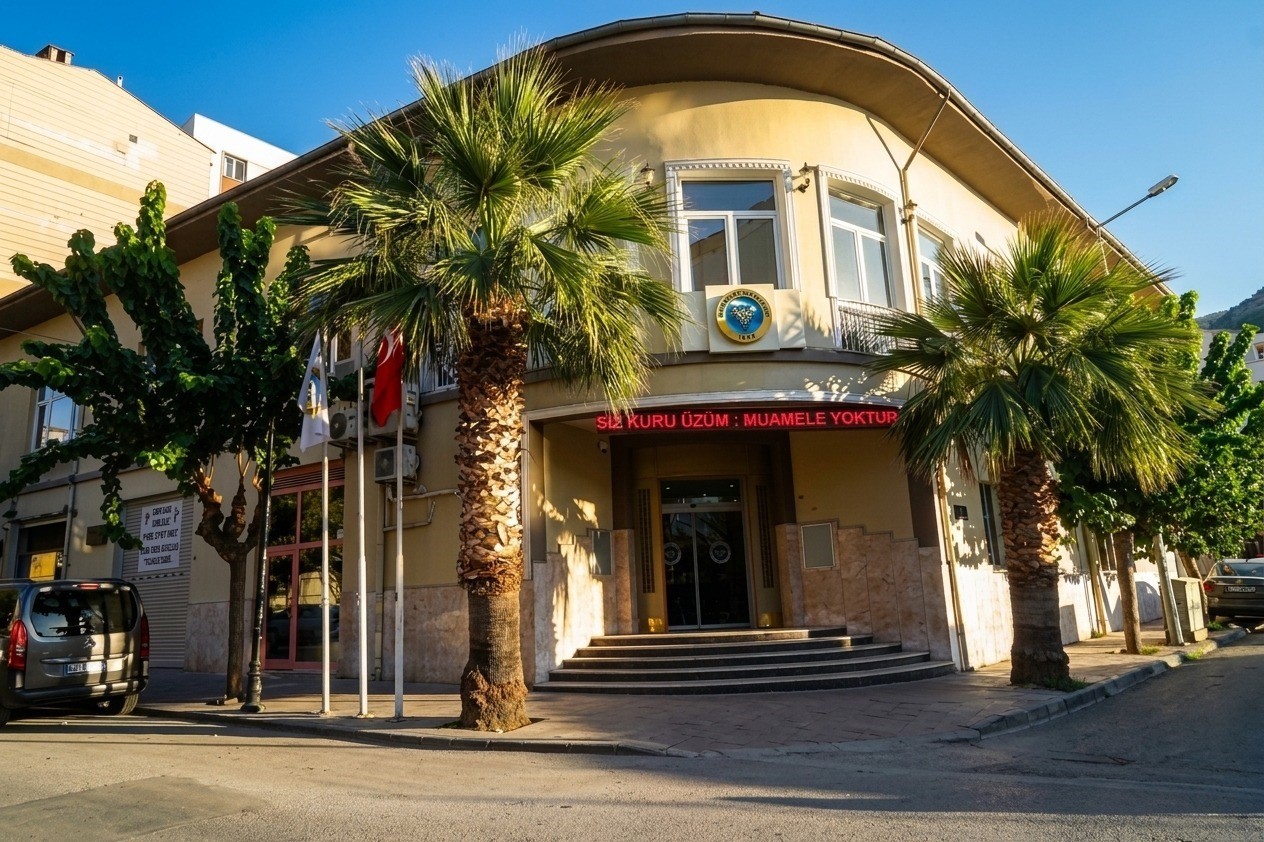 Rıza Seyyar, Manisa Ticaret Borsası Başkanlığına adaylığını açıkladı