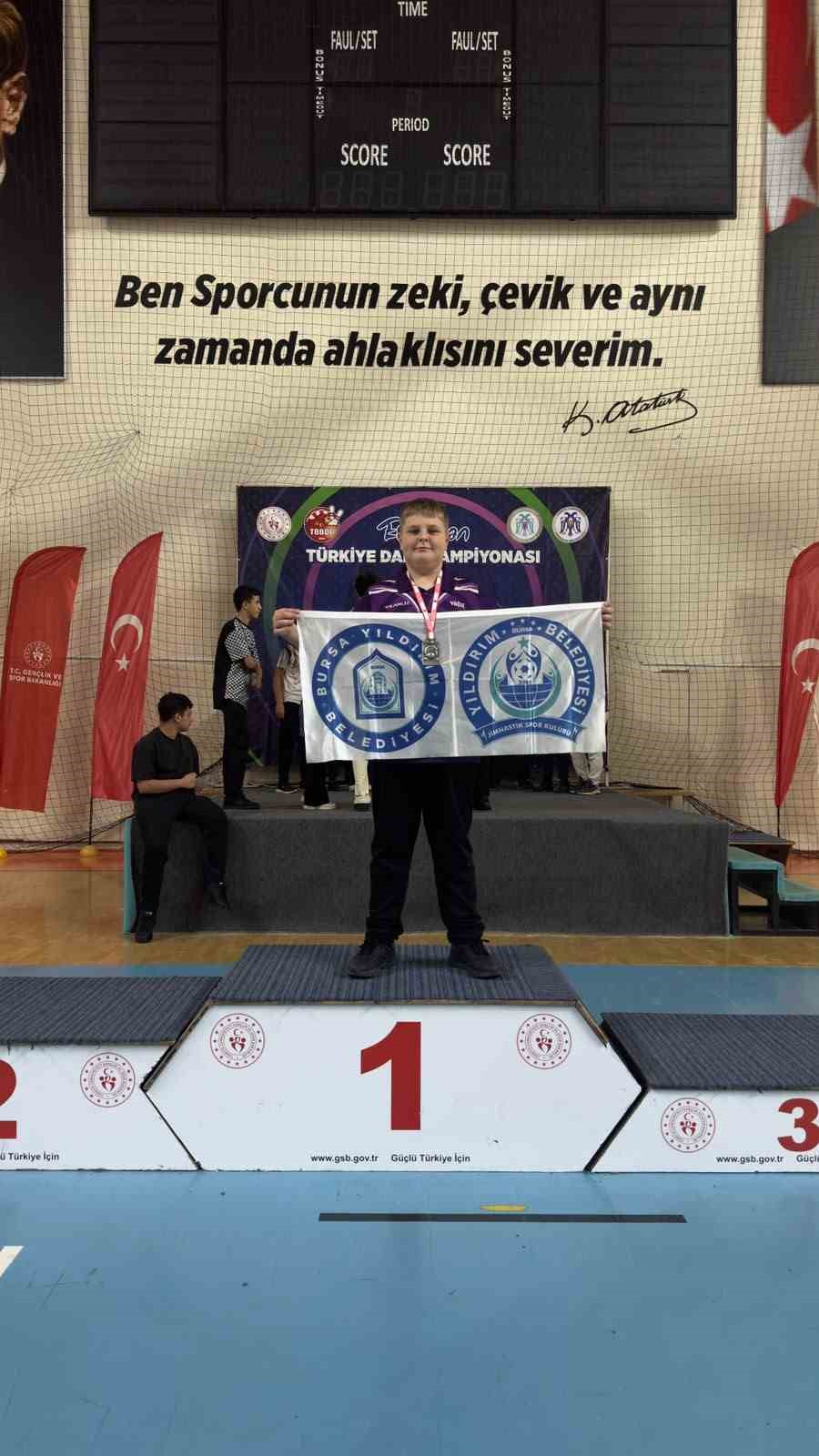 Dartta Yıldırım rüzgarı