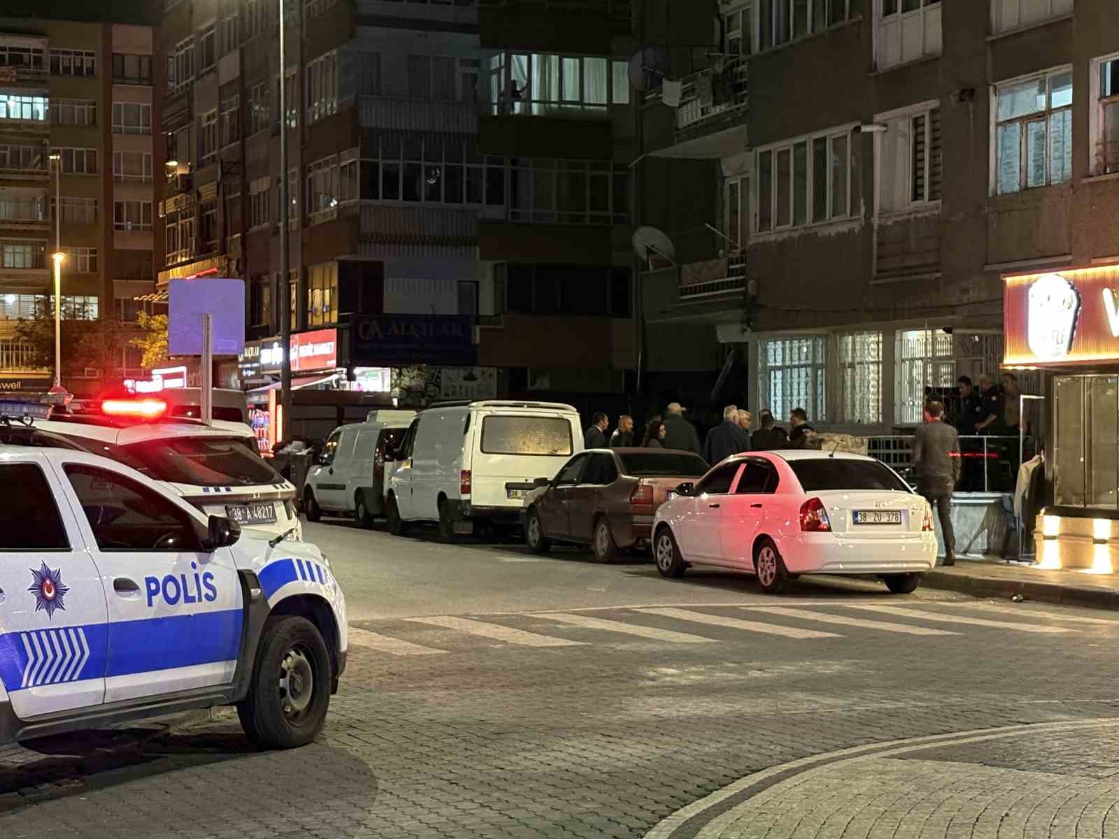 Kayseri’de yalnız yaşayan yaşlı adam evinin tuvaletinde ölü bulundu