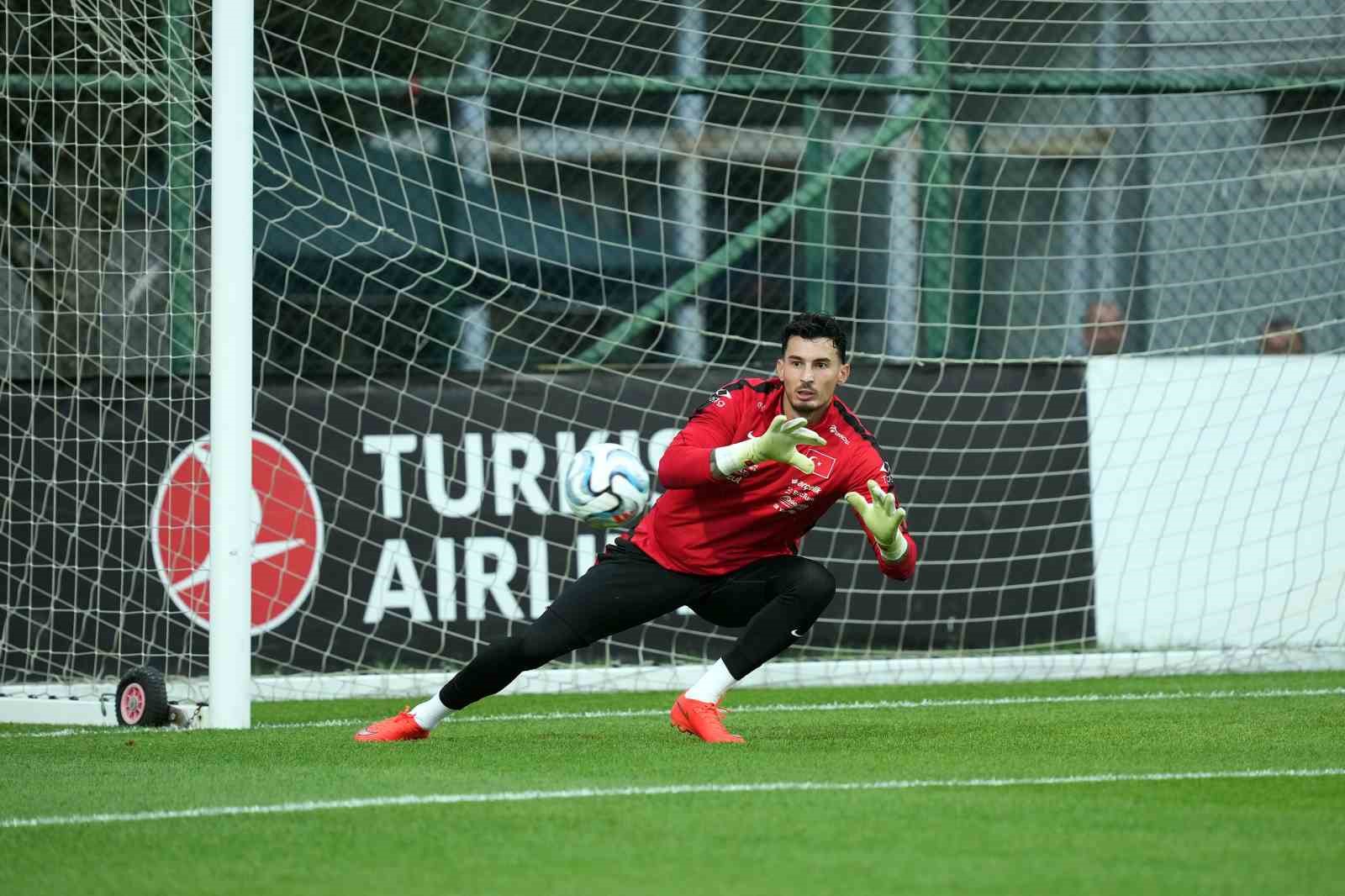 A Milli Takım, Belçika maçının hazırlıklarına başladı