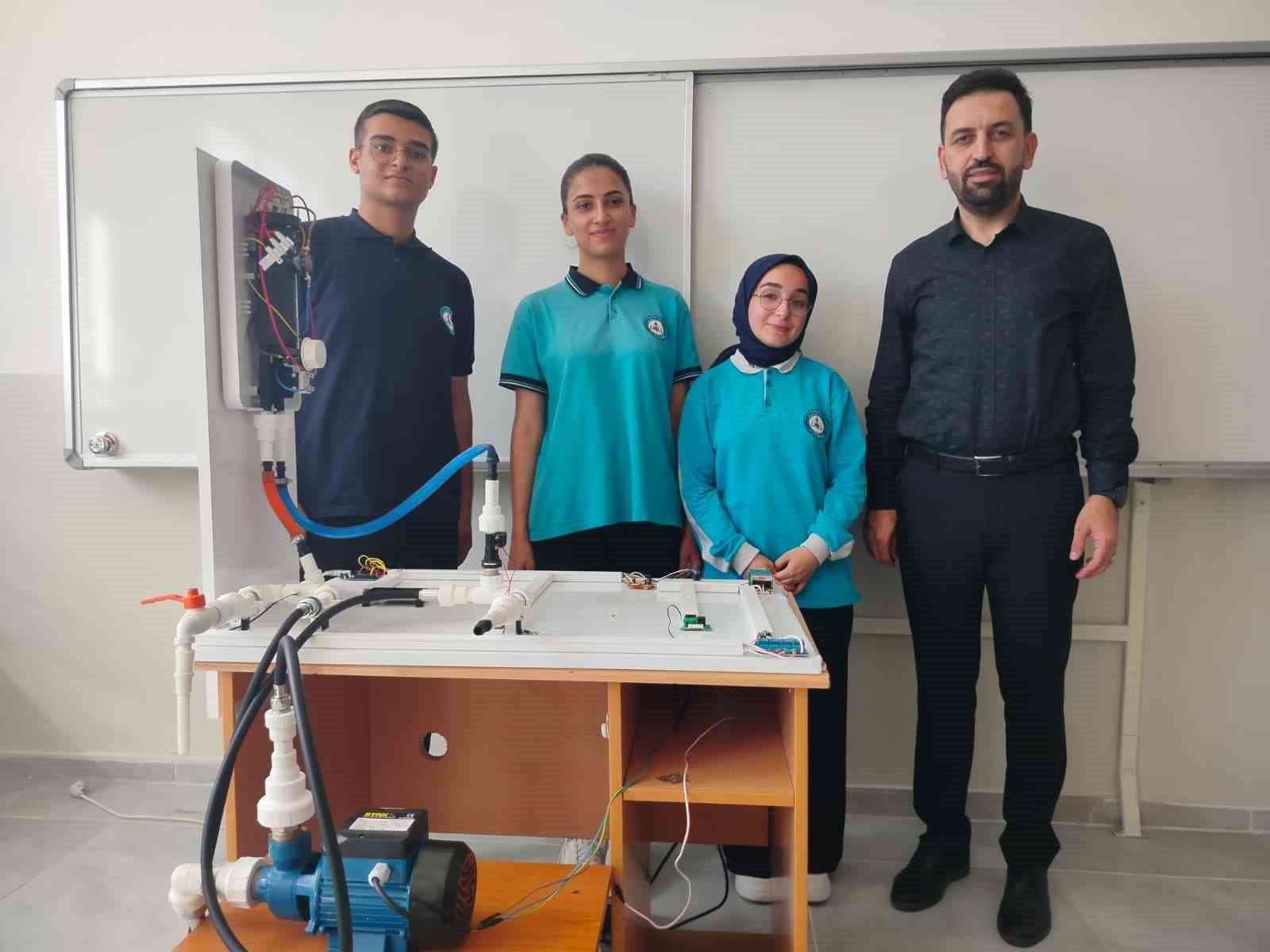 Elazığlı öğrenciler dünya finalinde: Su tasarrufu projesiyle 11 bin başvuruyu geride bıraktılar