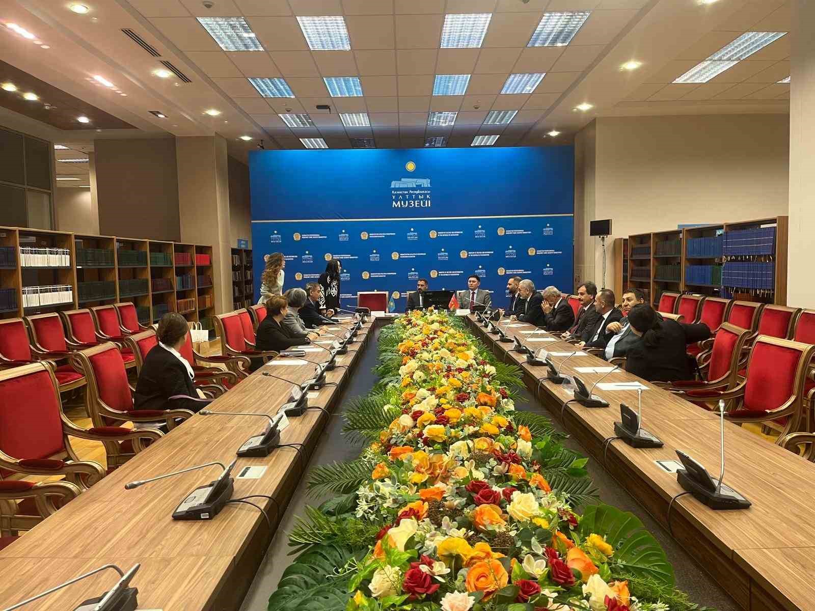 Sorgun Belediye Başkanı Ekinci, Kazakistan’da Bozok Ören Yeri’ni ziyaret etti