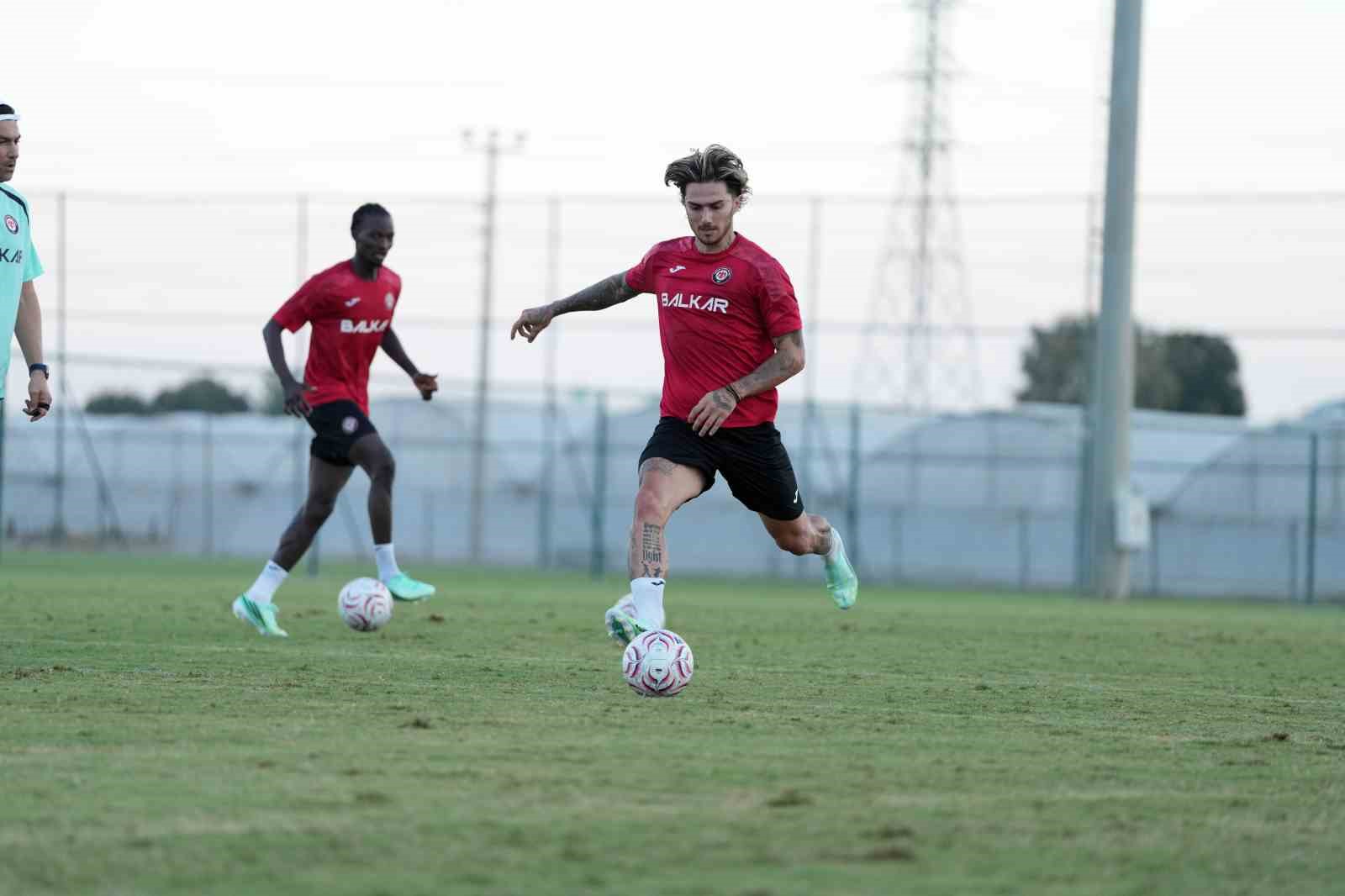 Çorum FK, Antalya kampında çalışmalarını sürdürdü