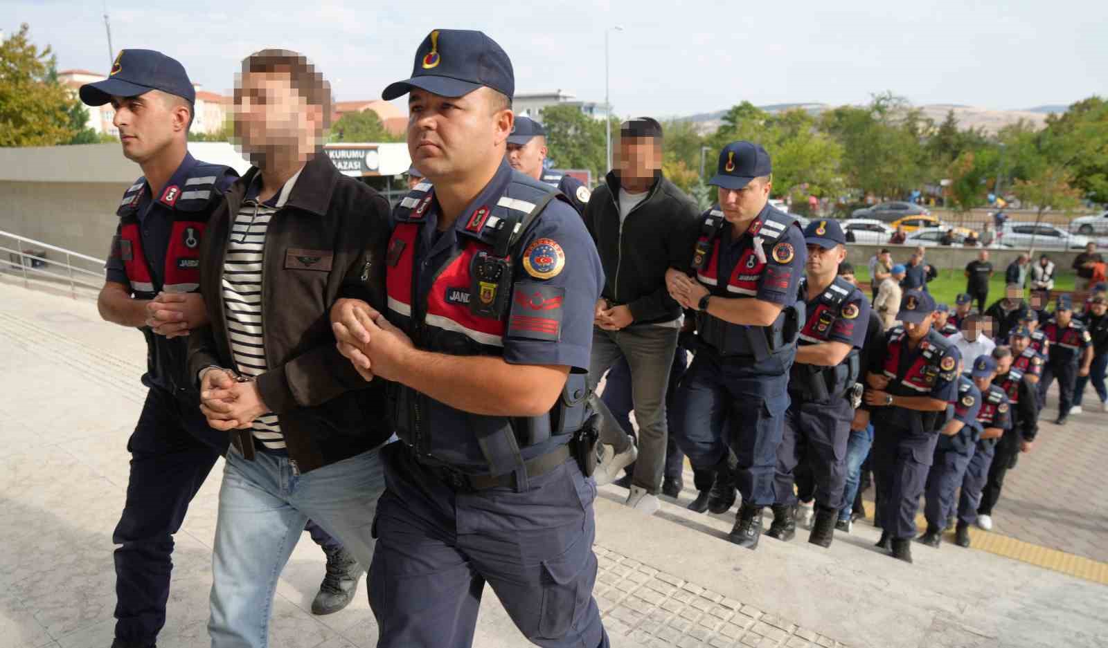 Yolsuzluk soruşturmasında yeni gelişme: Adli kontrolle serbest bırakılmışlardı, Başsavcılık itiraz etti