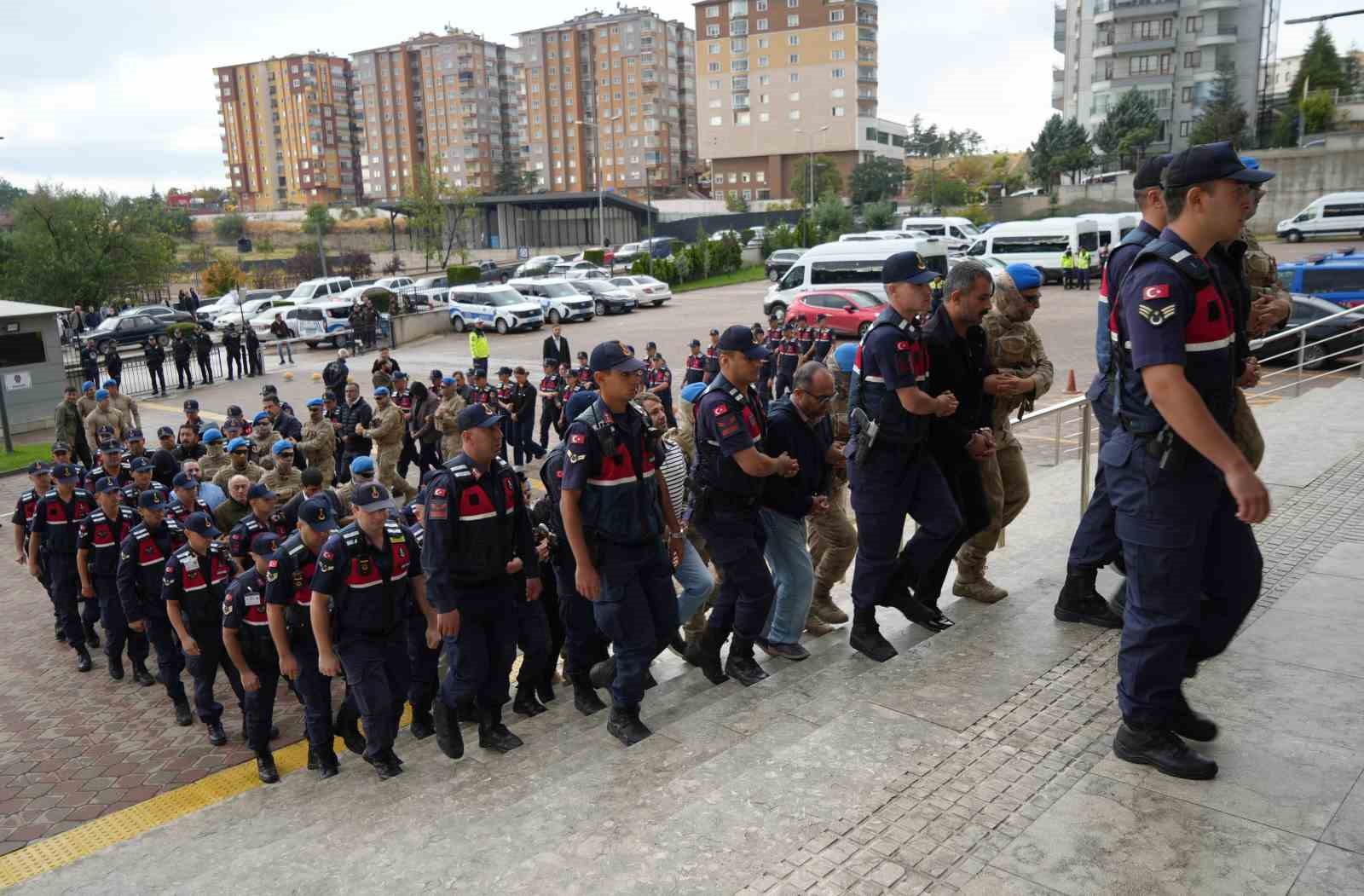 Yolsuzluk soruşturmasında yeni gelişme: Adli kontrolle serbest bırakılmışlardı, Başsavcılık itiraz etti