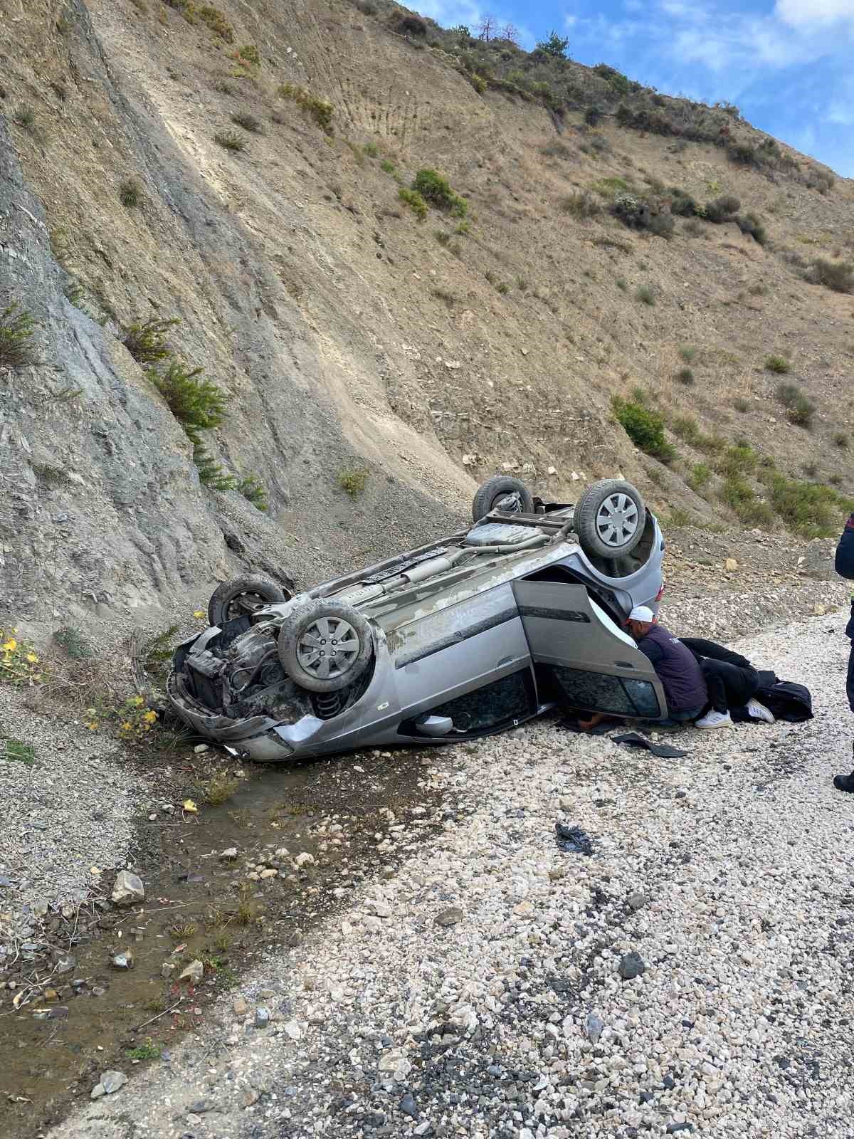 Tekirdağ’da otomobil takla attı: 2 yaralı