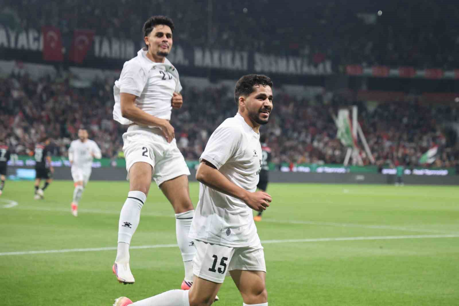 Konyaspor ile Filistin Milli Takımı arasındaki dostluk maçı berabere bitti