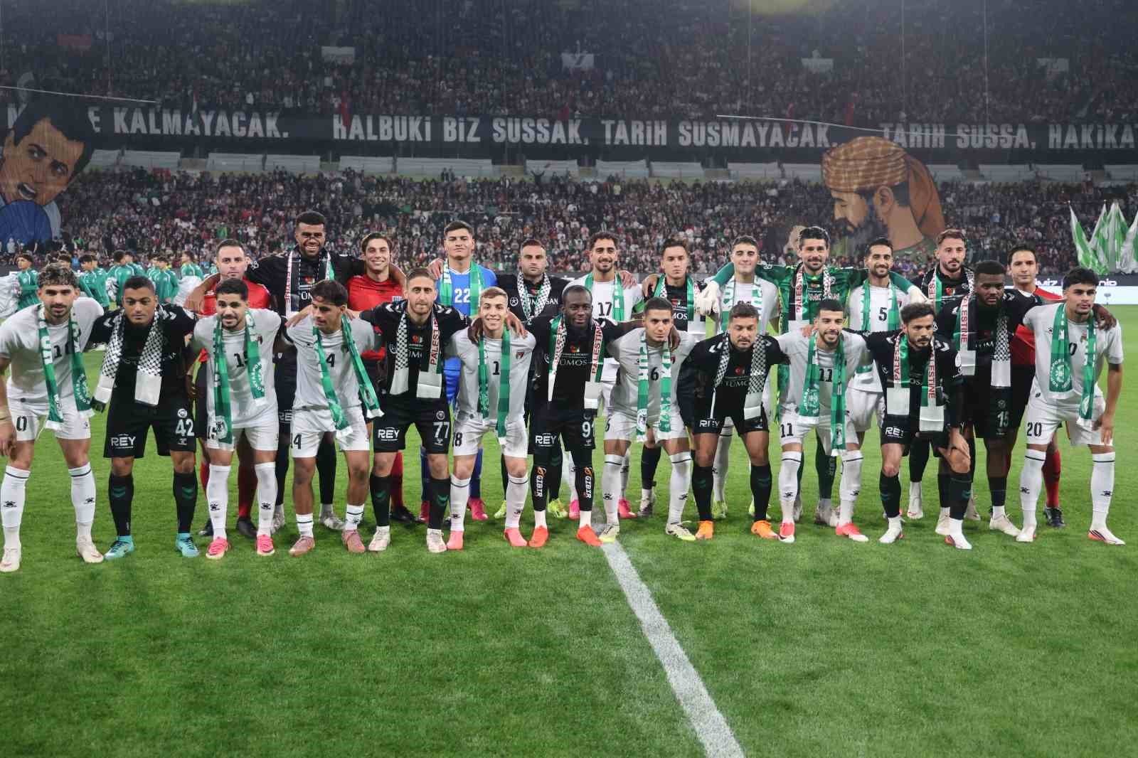 Konyaspor ile Filistin Milli Takımı arasındaki dostluk maçı berabere bitti