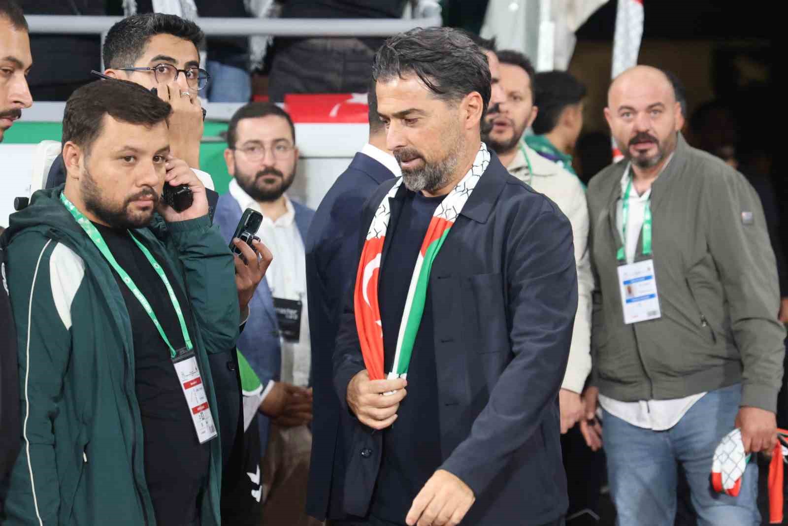 Konyaspor ile Filistin Milli Takımı arasındaki dostluk maçı berabere bitti