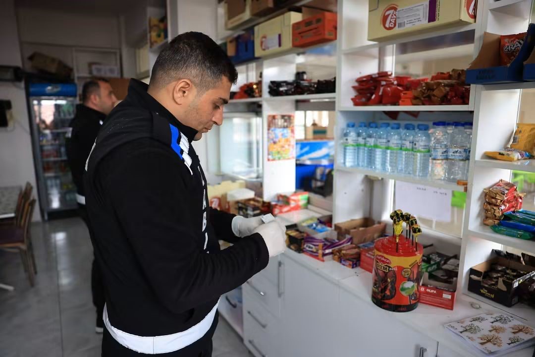 Zabıta ekiplerinden okul kantinlerine gıda ve hijyen denetimi