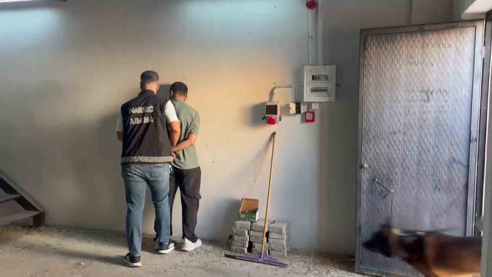 Adana’da dev operasyon: 100 kilogram esrar ele geçirildi