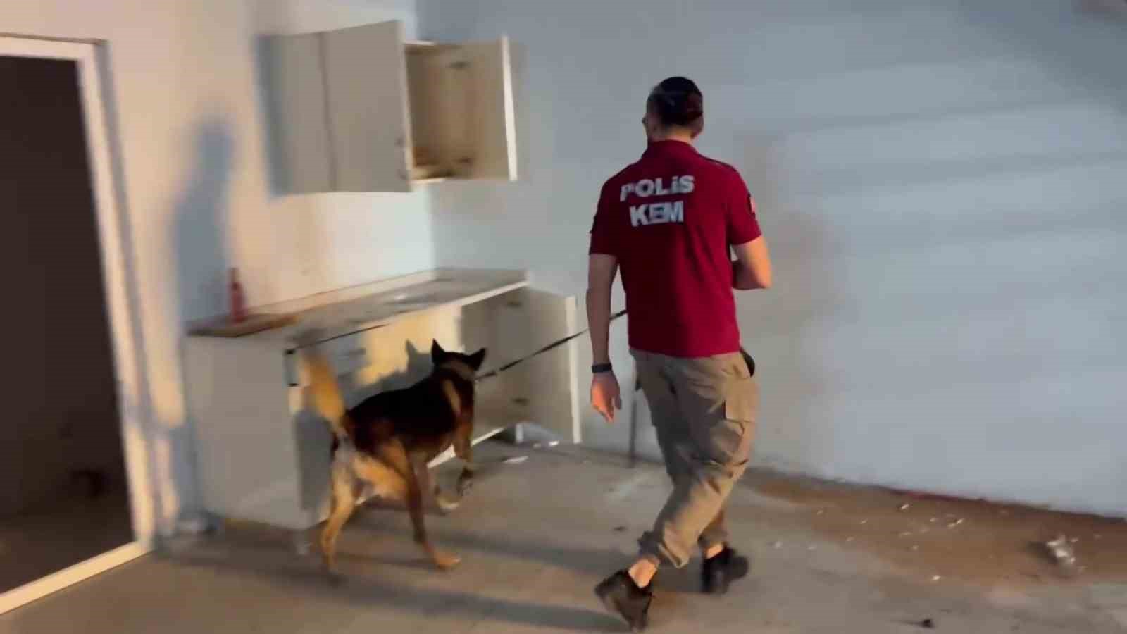 Adana’da dev operasyon: 100 kilogram esrar ele geçirildi