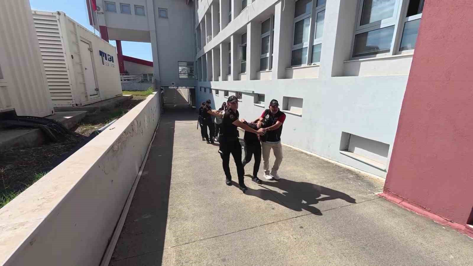 Adana’da dev operasyon: 100 kilogram esrar ele geçirildi