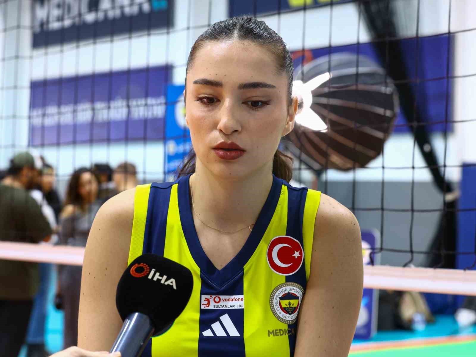 Saliha Şahin: "Fenerbahçe’nin hedefi her zaman altın madalya olmuştur"