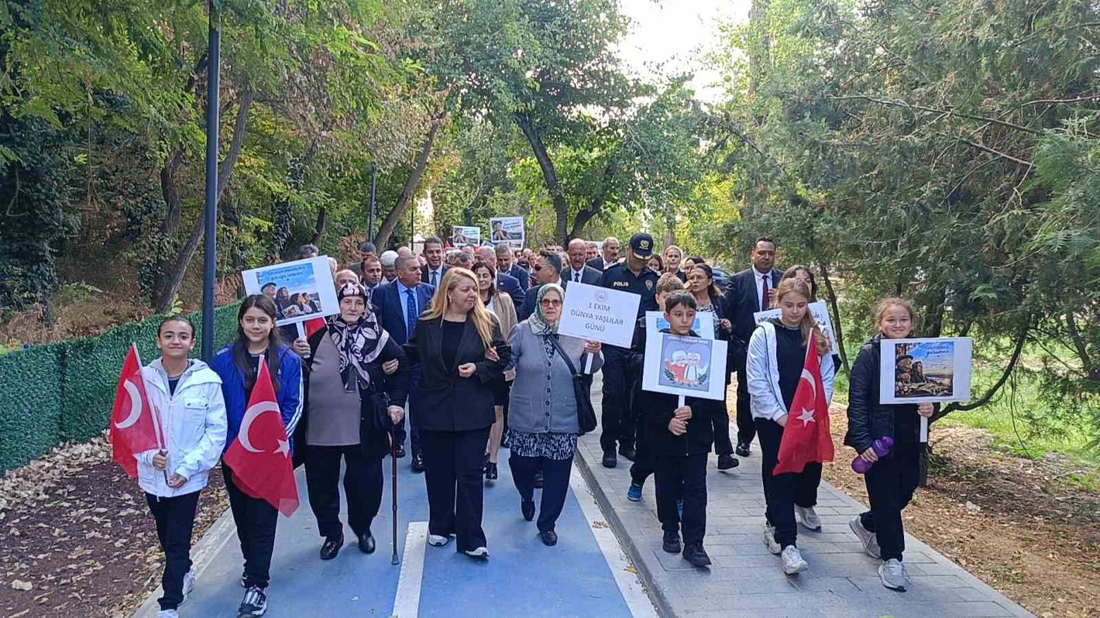 Edirne’de kuşaklararası dayanışmanın önemine dikkat çekildi