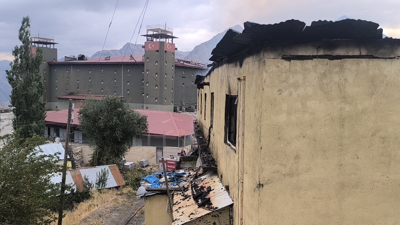 Dağlıca’da okulda korkutan yangın