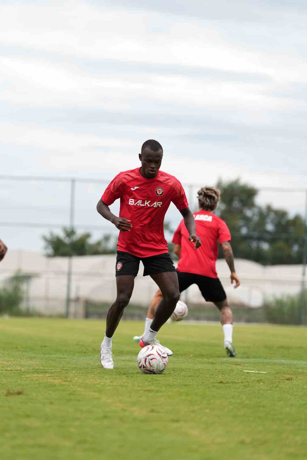 Çorum FK, Antalya’da hazırlıklarını sürdürdü