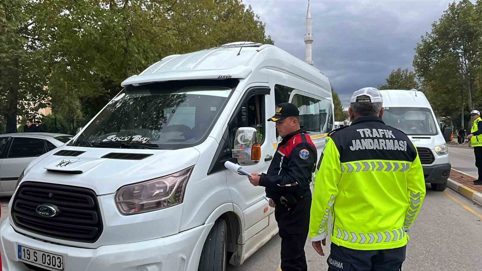 Çorum’da okul servislerine dron destekli denetim