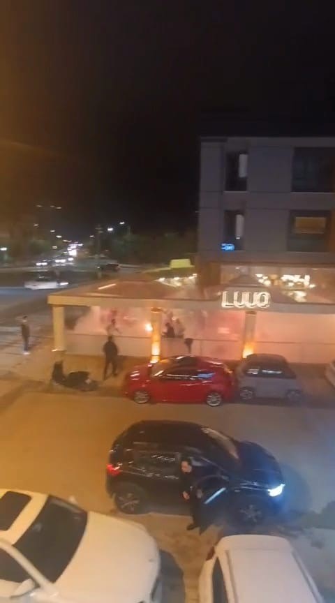 Kafeteryada ısıtıcı alev aldı: 1’i ağır 3 yaralı