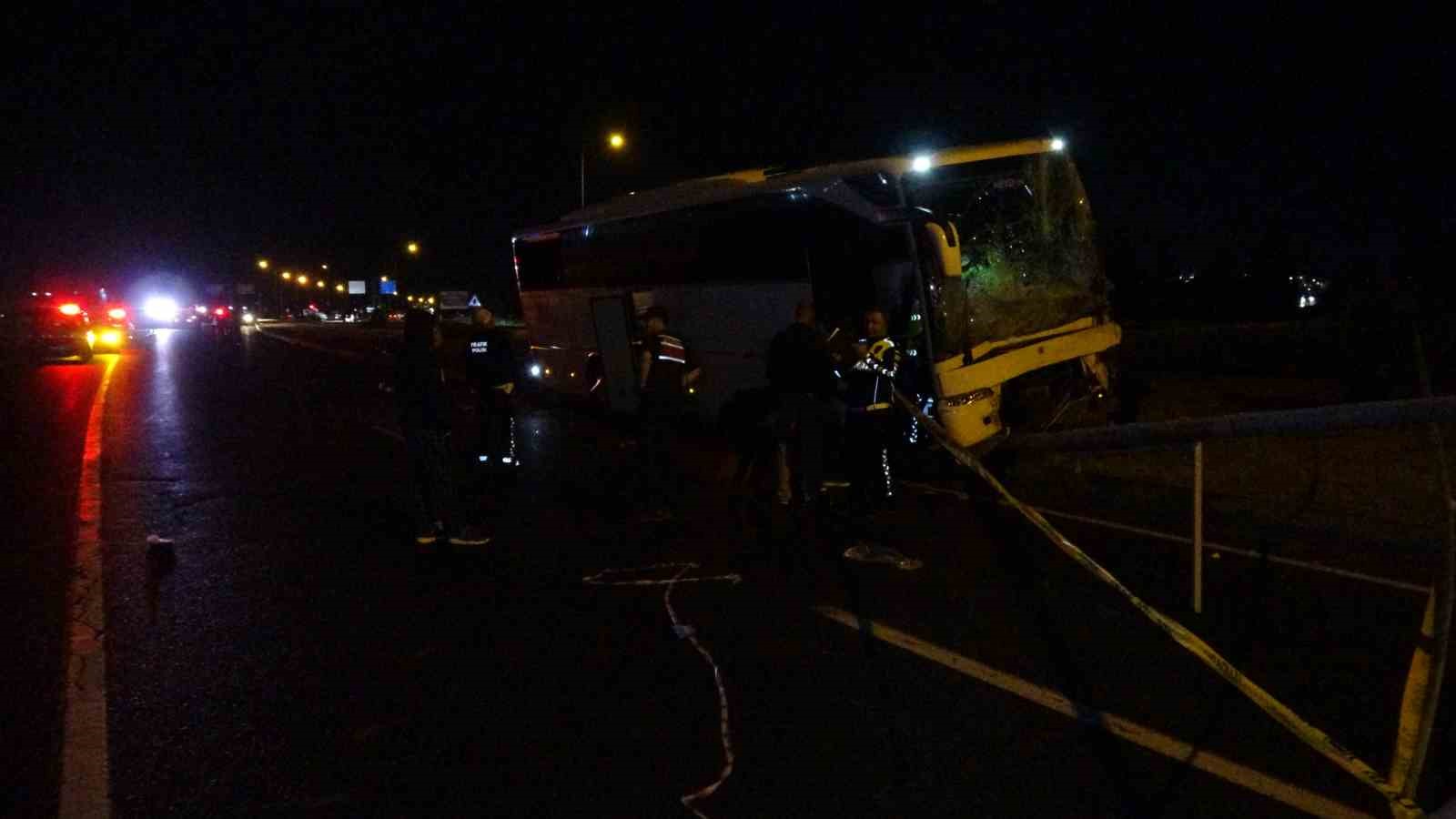 Malatya’da otobüs ile hafif ticari araç çarpıştı: 2 ölü, 3 yaralı