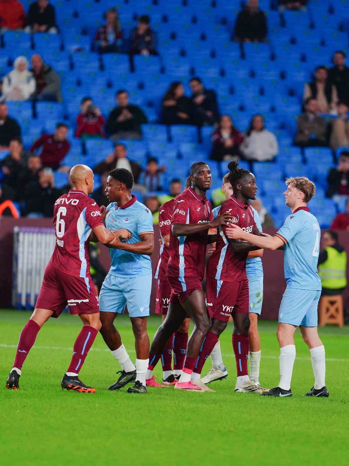 Trabzonspor, dostluk maçında Drogheda United’a kaybetti