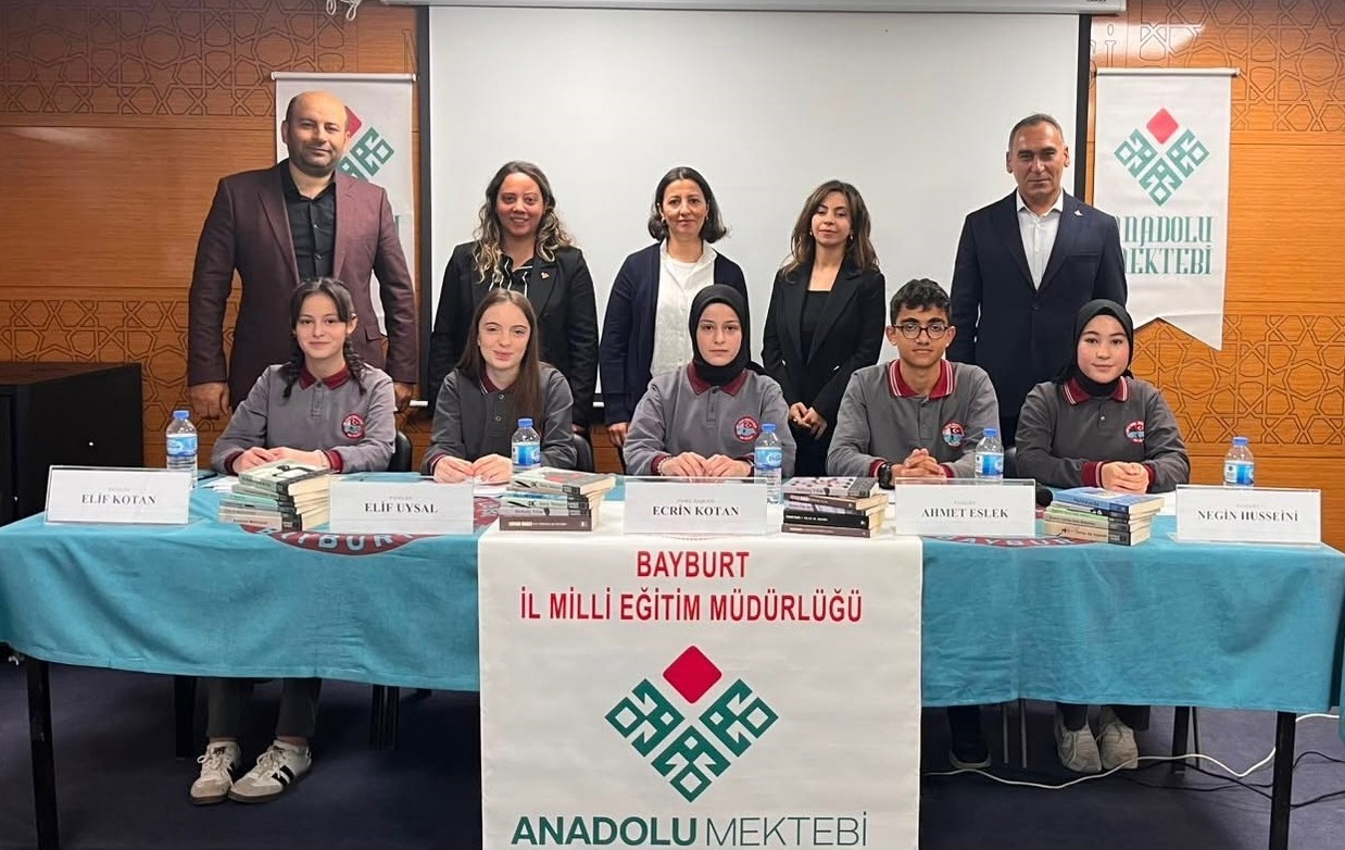Cengiz Dağcı panellerinin ikincisi Milli İrade Anadolu Lisesinde düzenlendi