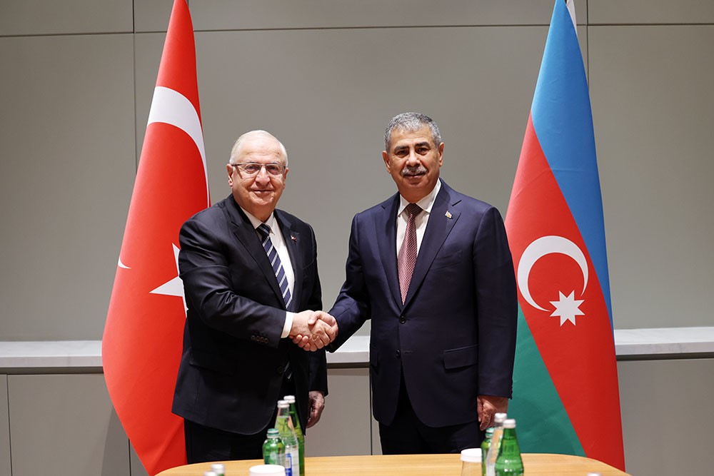 Bakan Güler, Azerbaycanlı ve Gürcistanlı mevkidaşlarıyla bir araya geldi
