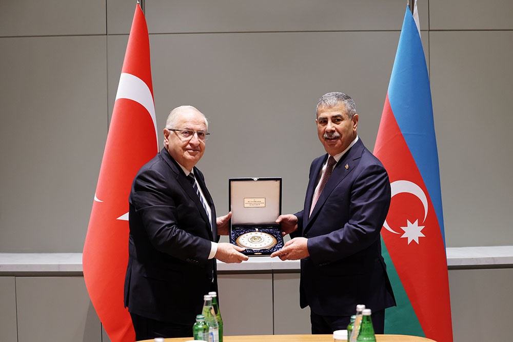 Bakan Güler, Azerbaycanlı ve Gürcistanlı mevkidaşlarıyla bir araya geldi