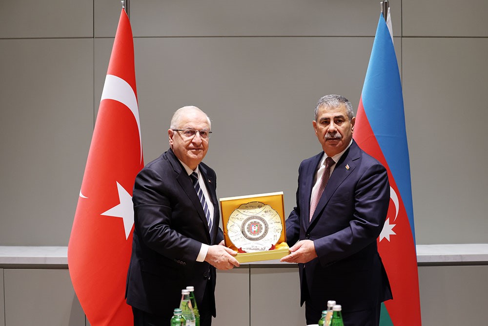 Bakan Güler, Azerbaycanlı ve Gürcistanlı mevkidaşlarıyla bir araya geldi