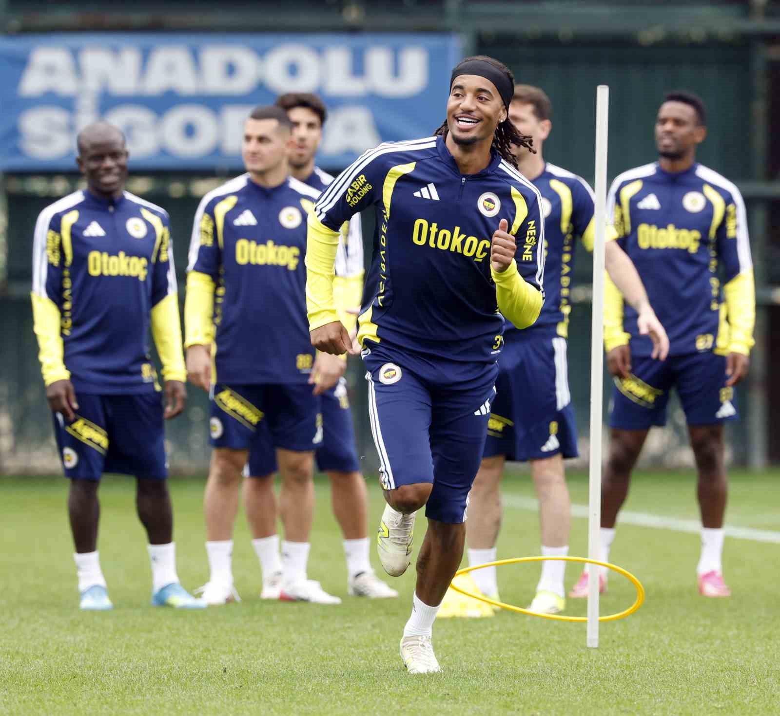 Fenerbahçe, Çaykur Rizespor maçı hazırlıklarına devam etti