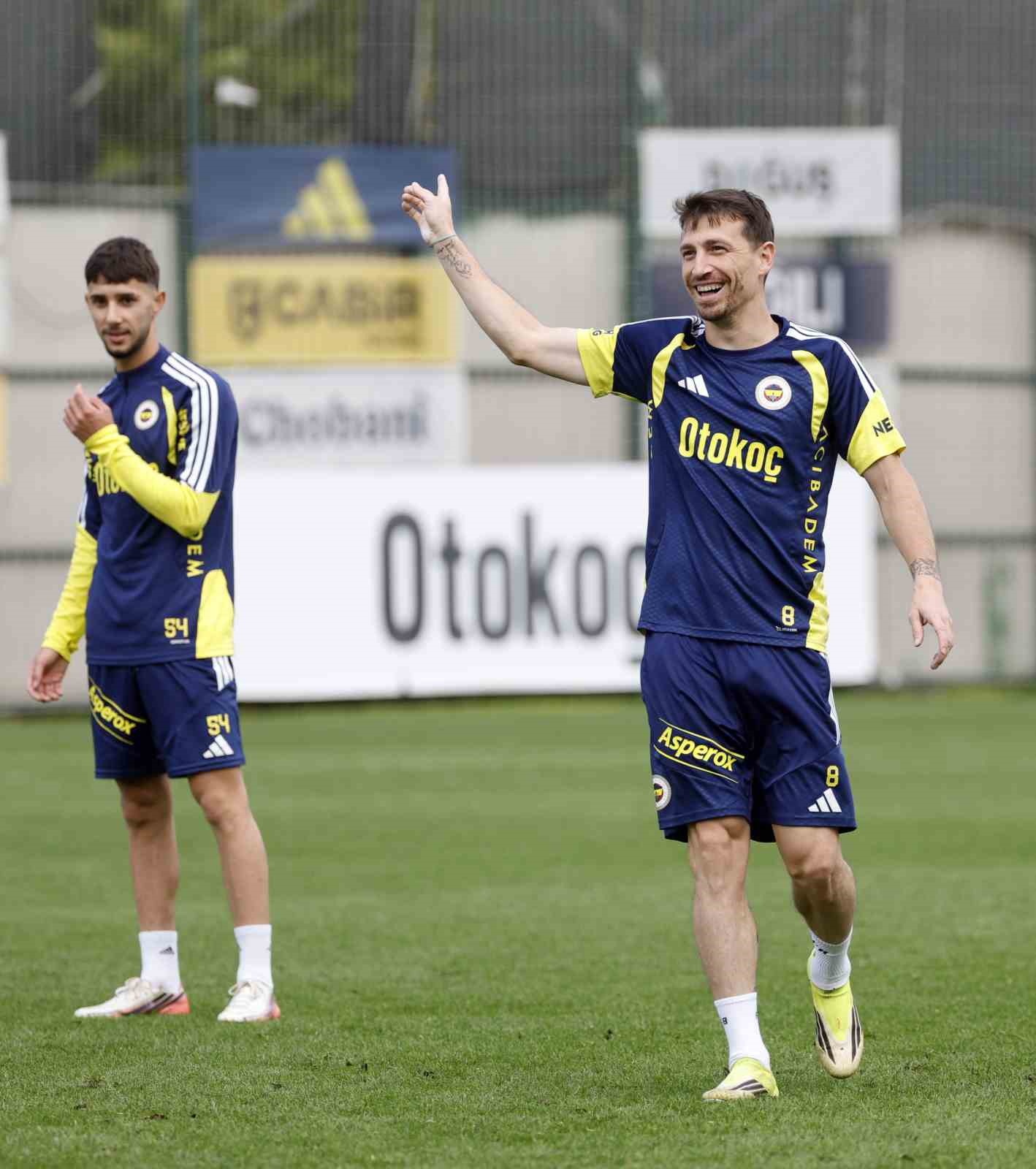 Fenerbahçe, Çaykur Rizespor maçı hazırlıklarına devam etti