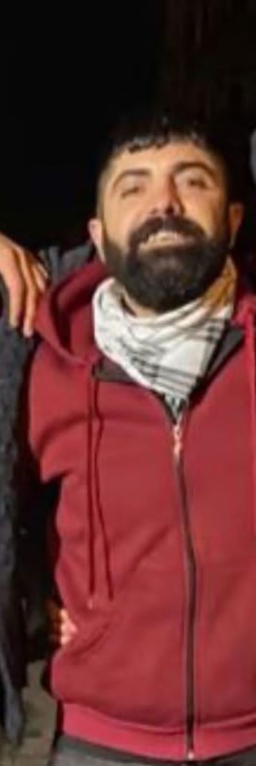 Kasklı katil tırın altından çıkıp, uzun süredir devam eden husumet nedeniyle kardeşini böyle öldürdü